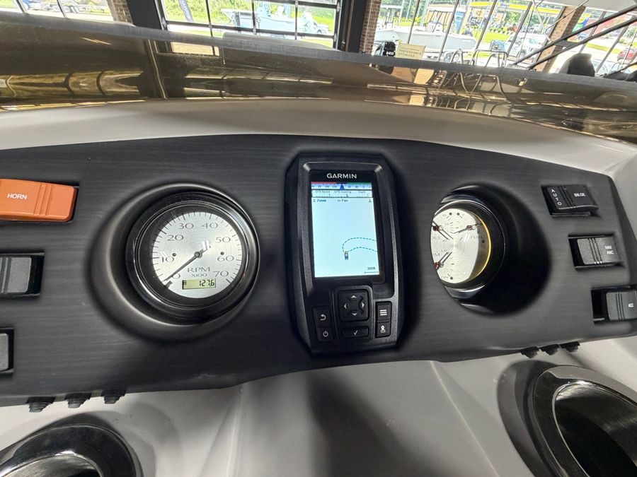 2020 Bennington SX24, photo 9 of 19